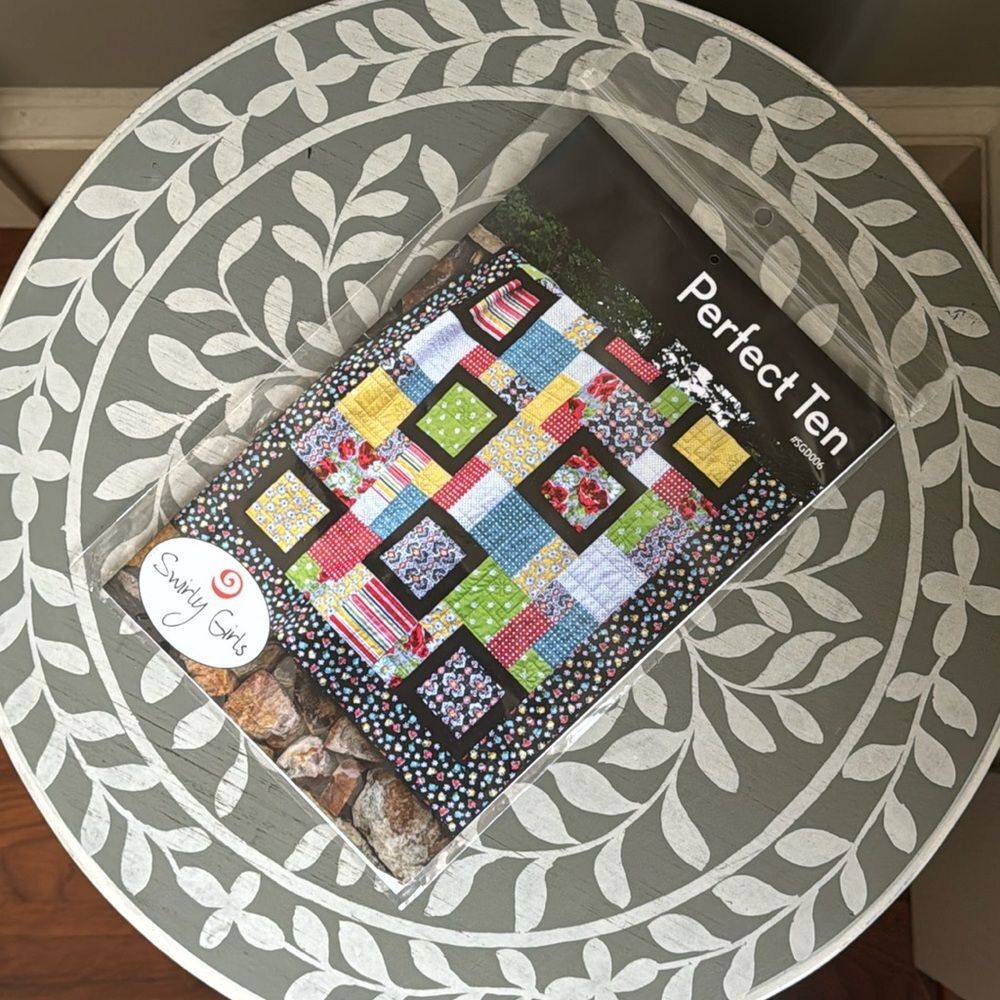 Perfect Ten Quilt Pattern by Swirly Girls NWT